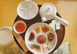 [현장+] 생과방에서 새콤달달한 전통다과 맛보니...'한여름 금상첨화'